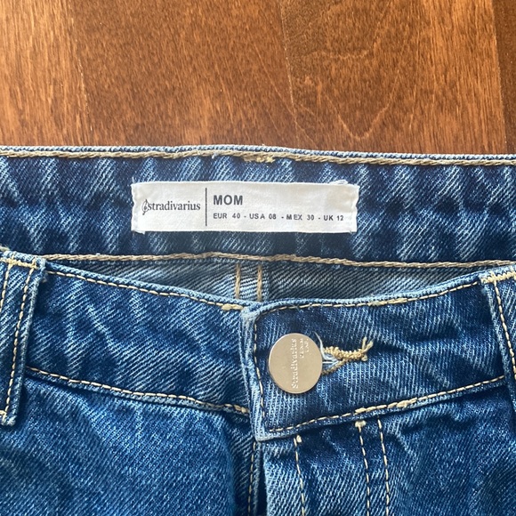 Stradivarius Mom Jean size 8 (US) - Picture 4 of 7